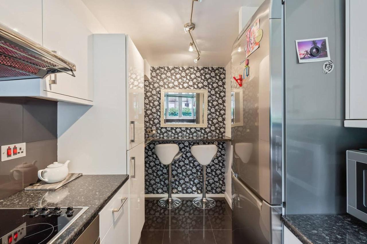 Beautiful And Cosy 2 Bedroom Flat London Exterior photo
