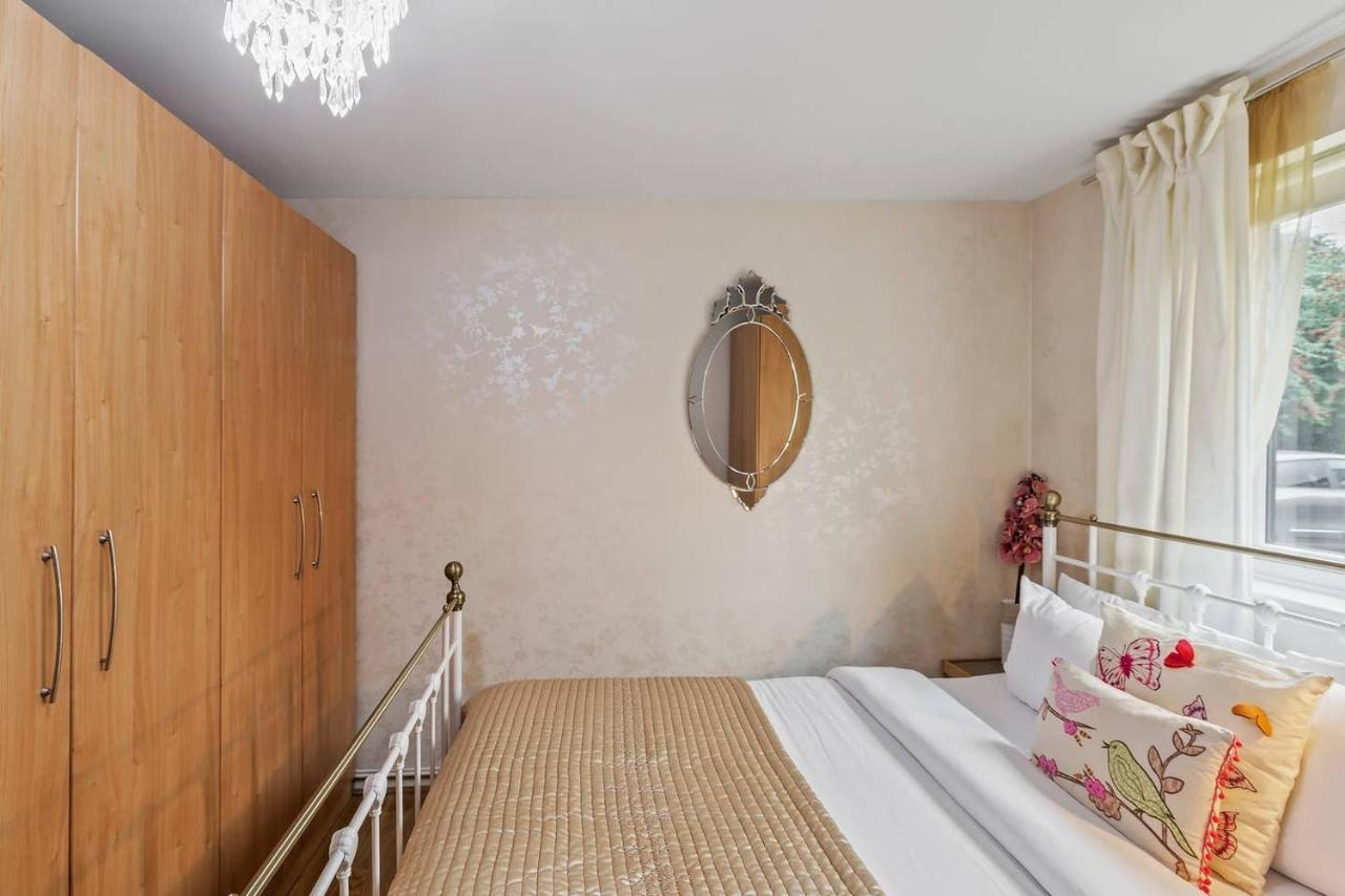 Beautiful And Cosy 2 Bedroom Flat London Exterior photo