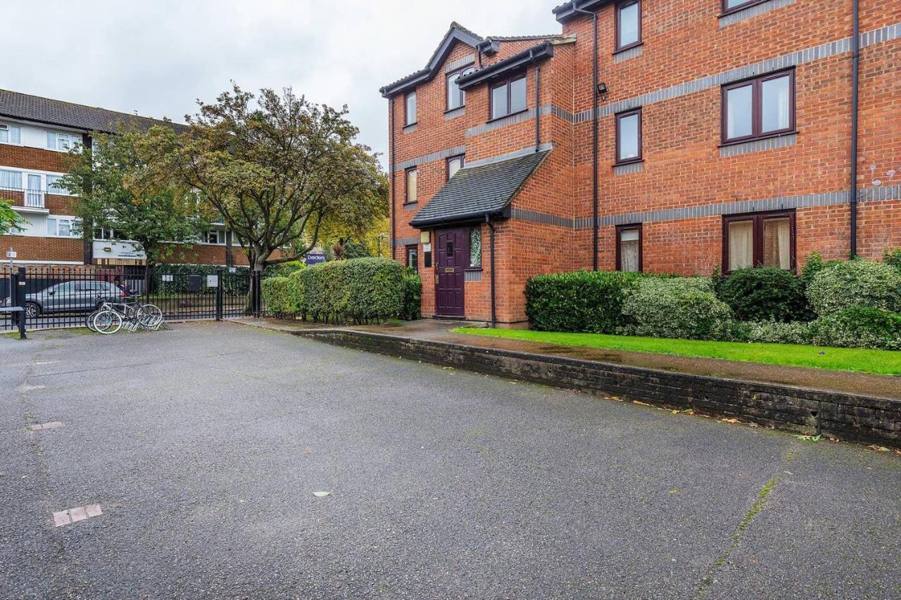 Beautiful And Cosy 2 Bedroom Flat London Exterior photo